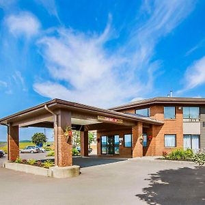 Comfort Inn Amherst Exterior photo