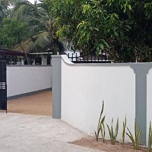 Conch Villa Kalutara Exterior photo