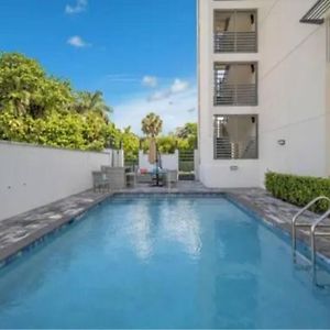 Unfurnished 2 By 2 4Th Floor Appartement Boca Raton Exterior photo