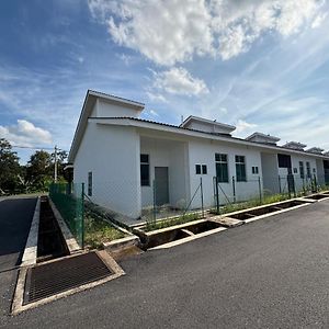 Temerloh Kenari Homestay Exterior photo