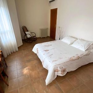 Room In Lodge - Room With A View Of The La Casella Valley Alzira Exterior photo