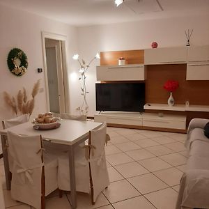 Casa Vacanze Rosy Appartement Cordenons Exterior photo