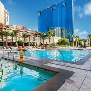 Amazing Strip View - Balcony Suite - The Signature Mgm 24707 Las Vegas Exterior photo