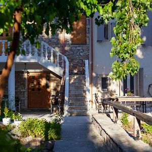 Militiko Hotel Himare Exterior photo