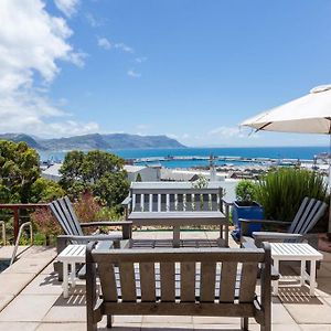 Seia Dream Offers Stunning Ocean Views, Sunny Living Spaces, Plunge Pool And Terraces Perfect For Relaxing, Walk To Simons Town, Seaforth Beach, Boulders Beach Penguins, High Speed Internet, Smart Tv And Back Up Solar, Ideal For Families Or Remote Wo Villa Kaapstad Exterior photo