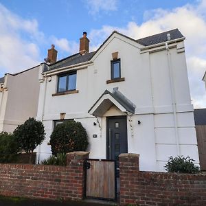 Brambles Villa Bridport Exterior photo