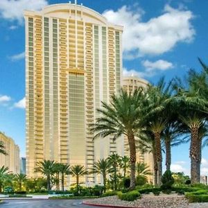 Stunning Strip View Balcony Mgm 22621 One Br Appartement Las Vegas Exterior photo