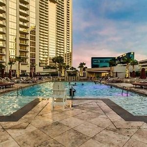 Mgm 06717 Signature Studio Strip View W Balcony Villa Las Vegas Exterior photo