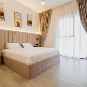 Fantastic Studio And Apartment In The Heart Of Sharjah Exterior photo