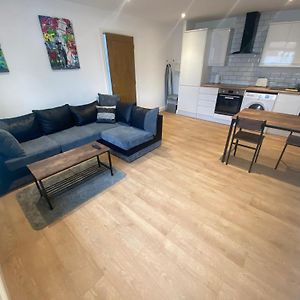 Rentals Leicester 1 Bed - Free Street Parking Exterior photo