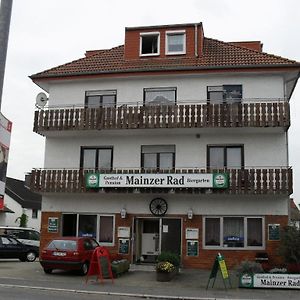 Gasthof Und Pension Mainzer Rad Schwetzingen Exterior photo