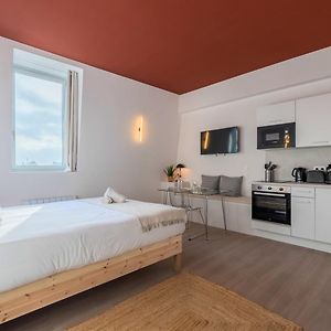 Studio Equipe Cote Cour, Parking Gratuit Appartement Villeneuve-d'Ascq Exterior photo