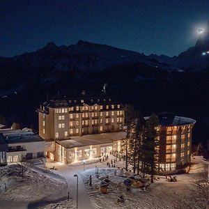 Hotel Muerren Palace Exterior photo