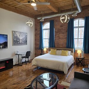 Cadillac Studio Loft Appartement Detroit Exterior photo