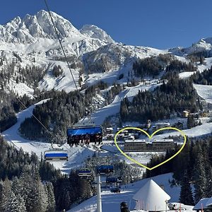 Sonnenalpe Nassfeld Apartment Bis 8 Personen Direkt An Der Skipiste Familienfreundlich , Summer World Exterior photo