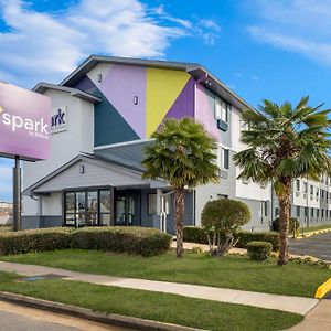 Spark By Hilton Norfolk Hotel Exterior photo