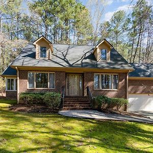 Private Retreat 4 Bedrooms In Sw Durham Exterior photo