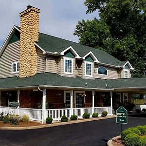 Hearthstone Inn & Suites Cedarville Exterior photo