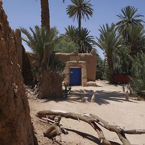 La Maison Saharaouie Pension Aït Boukha Exterior photo