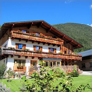 Haus Am Muehlbach Hotel Weissensee Exterior photo