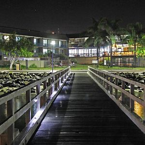 Mariners On The Waterfront Motel Batemans Bay Exterior photo