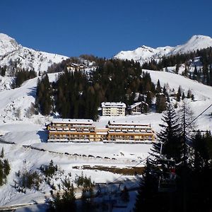 Nassfeld Mountain Apartments Sonnenalpe Nassfeld Room photo