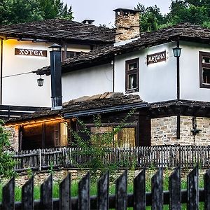 Strannopriemnitsa Guest House Bozhentsi Exterior photo