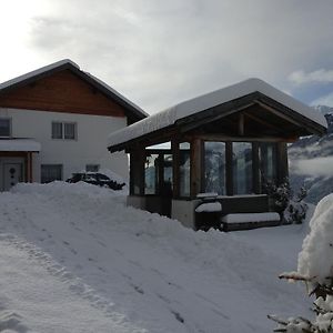 Panoramahof Holly Hotel Obervellach Room photo