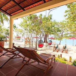 Wild Beach Phu Quoc Resort Room photo