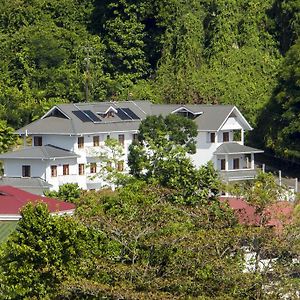 Hilltop Boutique Hotel Victoria Exterior photo