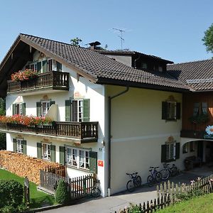 Landhaus Benediktenhof Hotel Bad Tölz Exterior photo