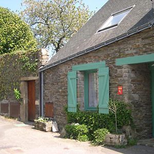 Les Locations Du Puits Bed and Breakfast Rochefort-en-Terre Room photo