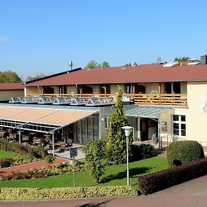 Land-Gut-Hotel Seeblick Klietz Exterior photo