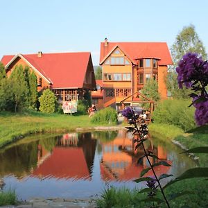 Gostynniy Dvir Raytshtoky Hotel Vorochta Exterior photo