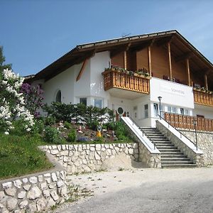 Garni Sonnegg Bed and Breakfast Petersberg Exterior photo