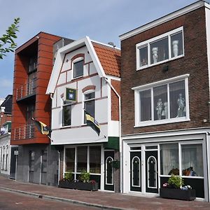 Bed & Breakfast Rita Bed and Breakfast Delfzijl Exterior photo