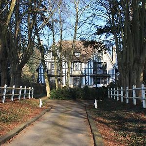 Le Prieure Boutefol Bed and Breakfast Surville  Exterior photo