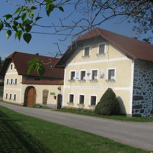 Ganhoer- Fam. Kaar Appartement Wintersdorf Exterior photo