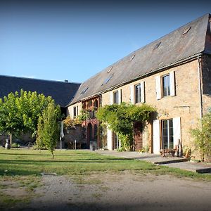 Bed In Bellongue Bed and Breakfast Aucazein Exterior photo