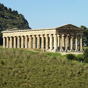 Turismo Rurale Baglio Segesta Pension Brucanuova Exterior photo