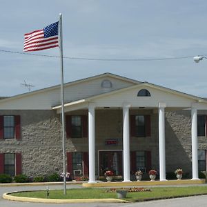 The Patriot Inn Register Exterior photo
