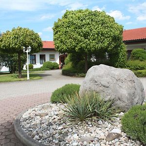 Hotel Christl Rohrdorf  Exterior photo