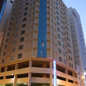 Marina Tower Hotel Manamah Exterior photo