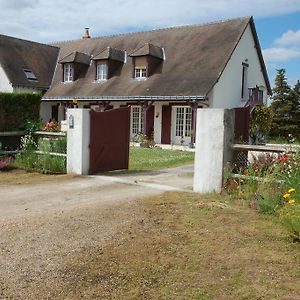 Gite Les Coquelicots Villa Francueil Exterior photo