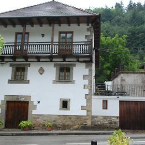 Casa Rural Janet Appartement Izalzu Exterior photo