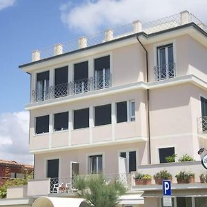 Hotel Bencista' Marina di Pietrasanta Exterior photo