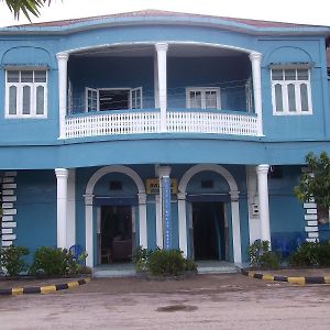 Breeze Guest House Maulmyine Exterior photo