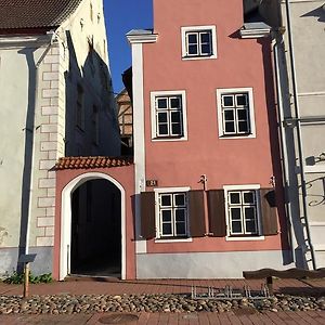 Mohri Old Town Apartments Pärnu Exterior photo