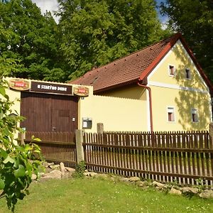 Pension U Staryho Dubu Hotel Jindřichův Hradec Exterior photo