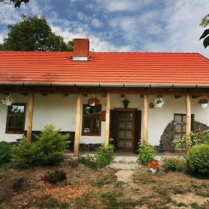 Bableves Vendeghaz Hotel Felsőtold Exterior photo